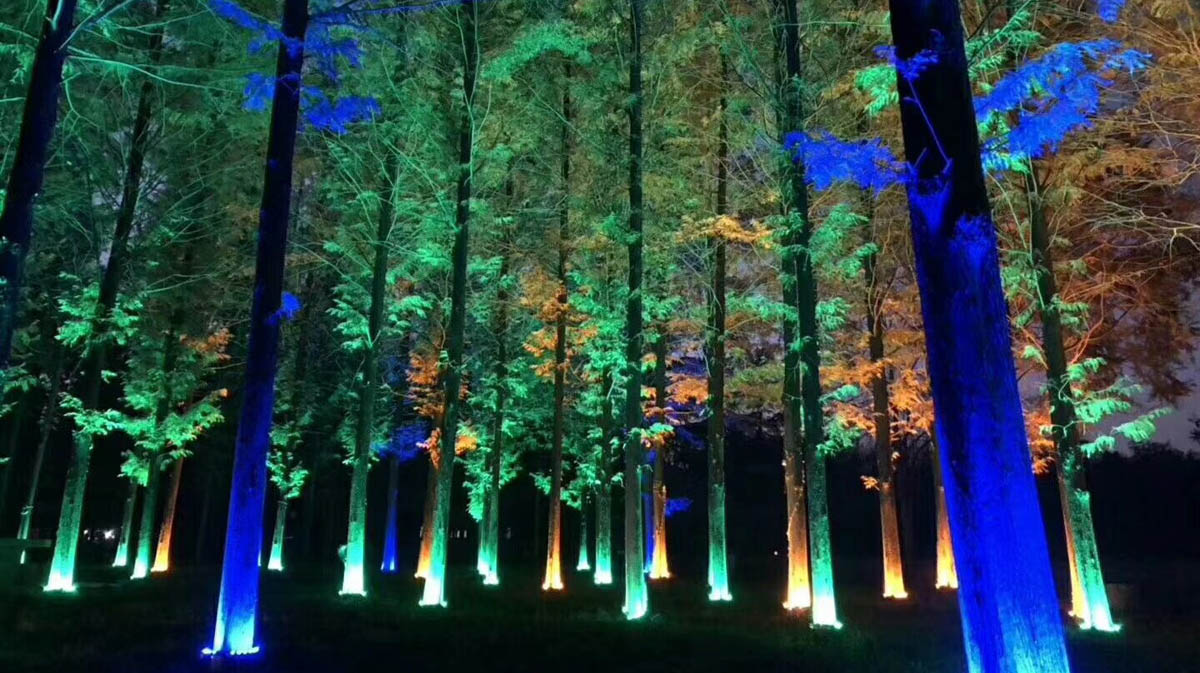 RGB Palm Tree Ring Lighting for Landscape Projects rgb palm tree ring lighting outdoor landscape lighting 360 degree tree illumination