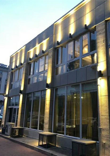 villa exterior wall lighting with up and down light effect on building facade